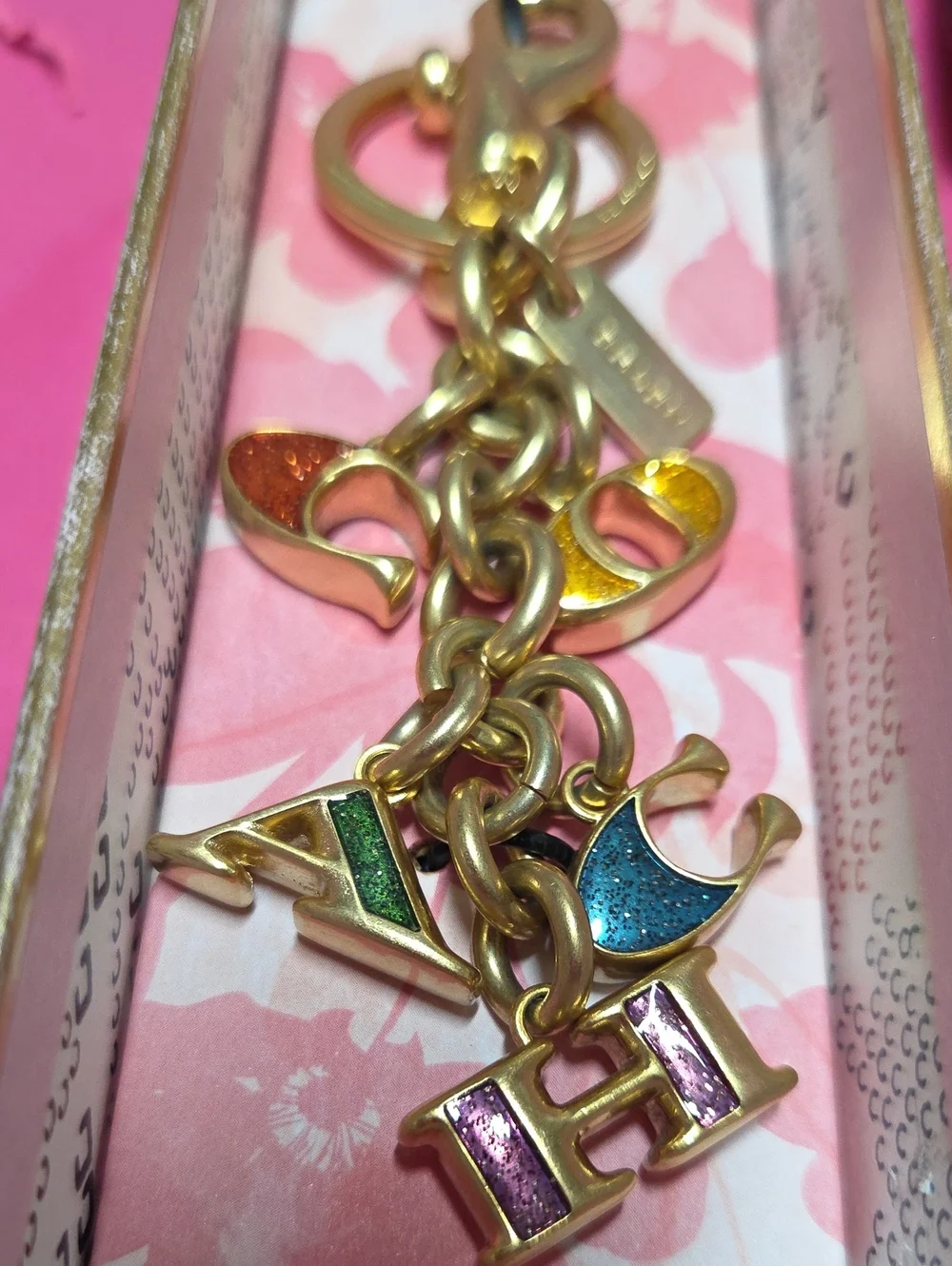 BNWT: C-O-A-C-H Keychain/Bag Charm. Never Used